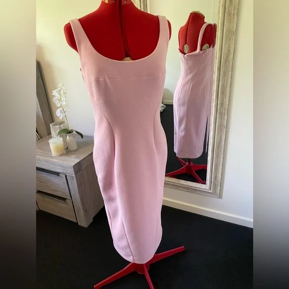 Size 12-14, Sheike soft baby pink sleeveless formal/evening dress lined - Picture 7 of 14